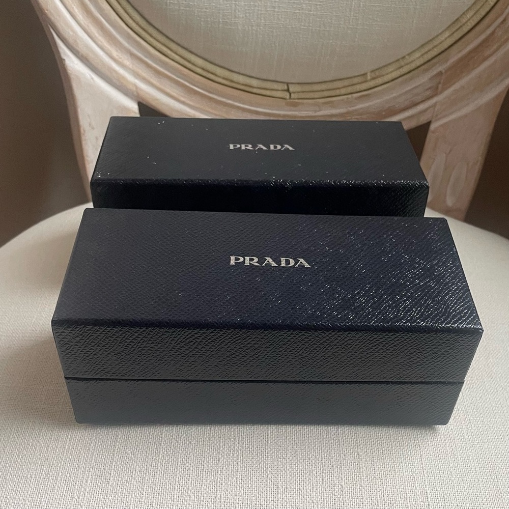 PRADA 2 eyeglasses boxes - Picture 2 of 8
